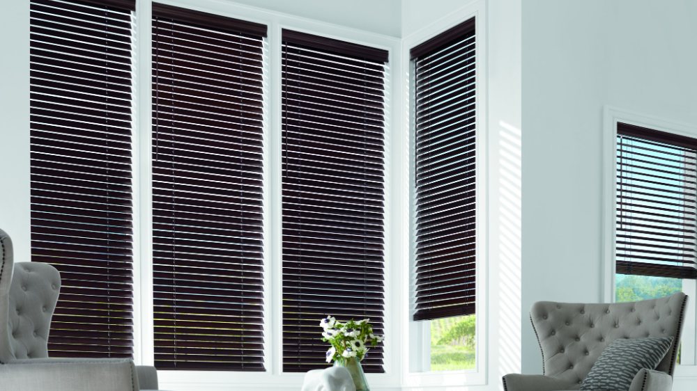 Custom wood blinds in a Kansas City living room